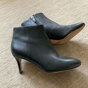 Via Spiga Black Leather Booties Size 4